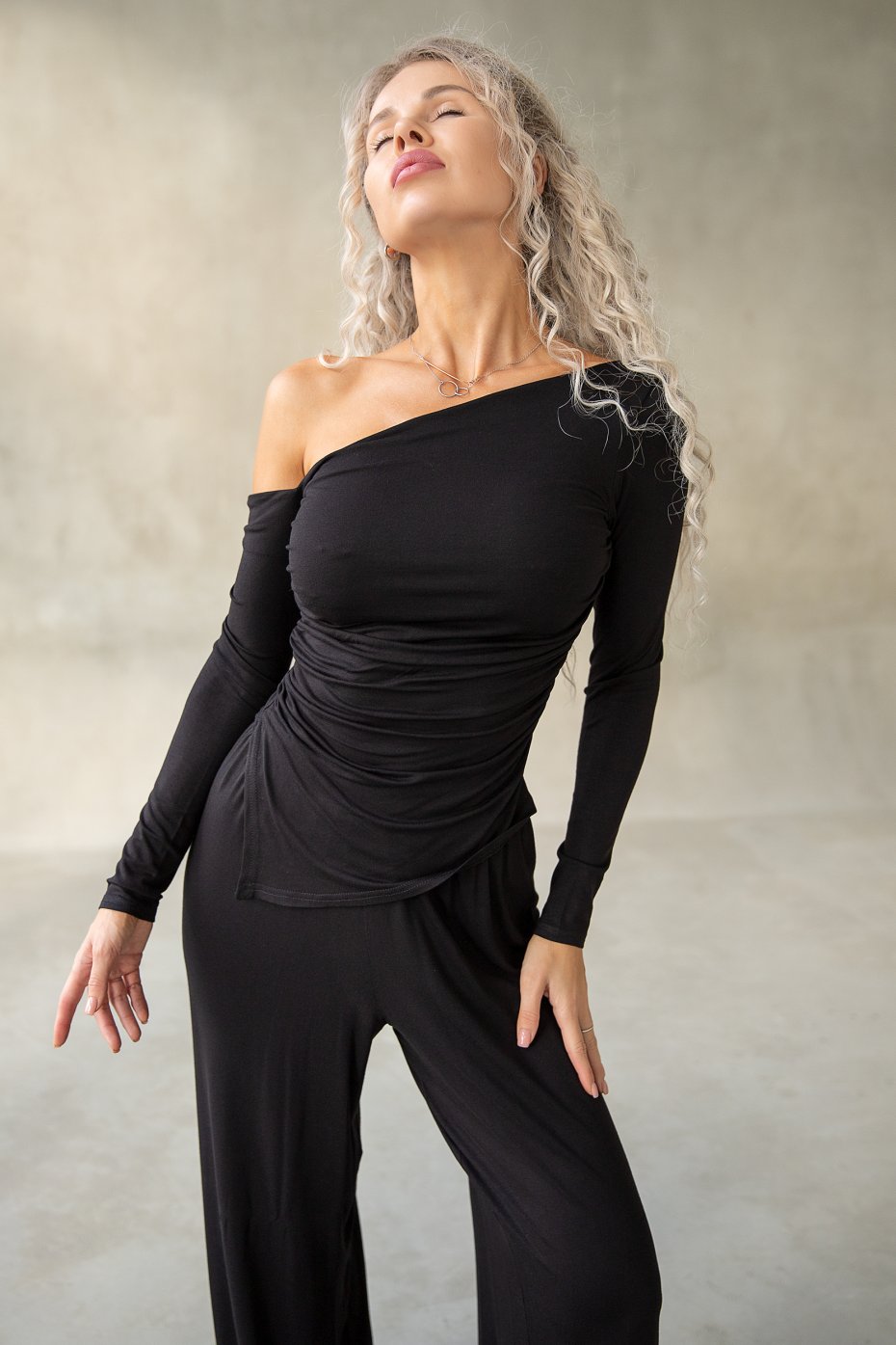 картинка Новинки женская одежда оптом и в розницу от производителя  TALES